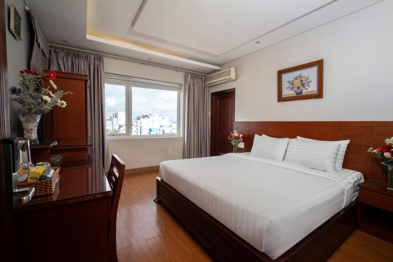 Van Ha Hotel Ho Chi Minh-staden Exteriör bild